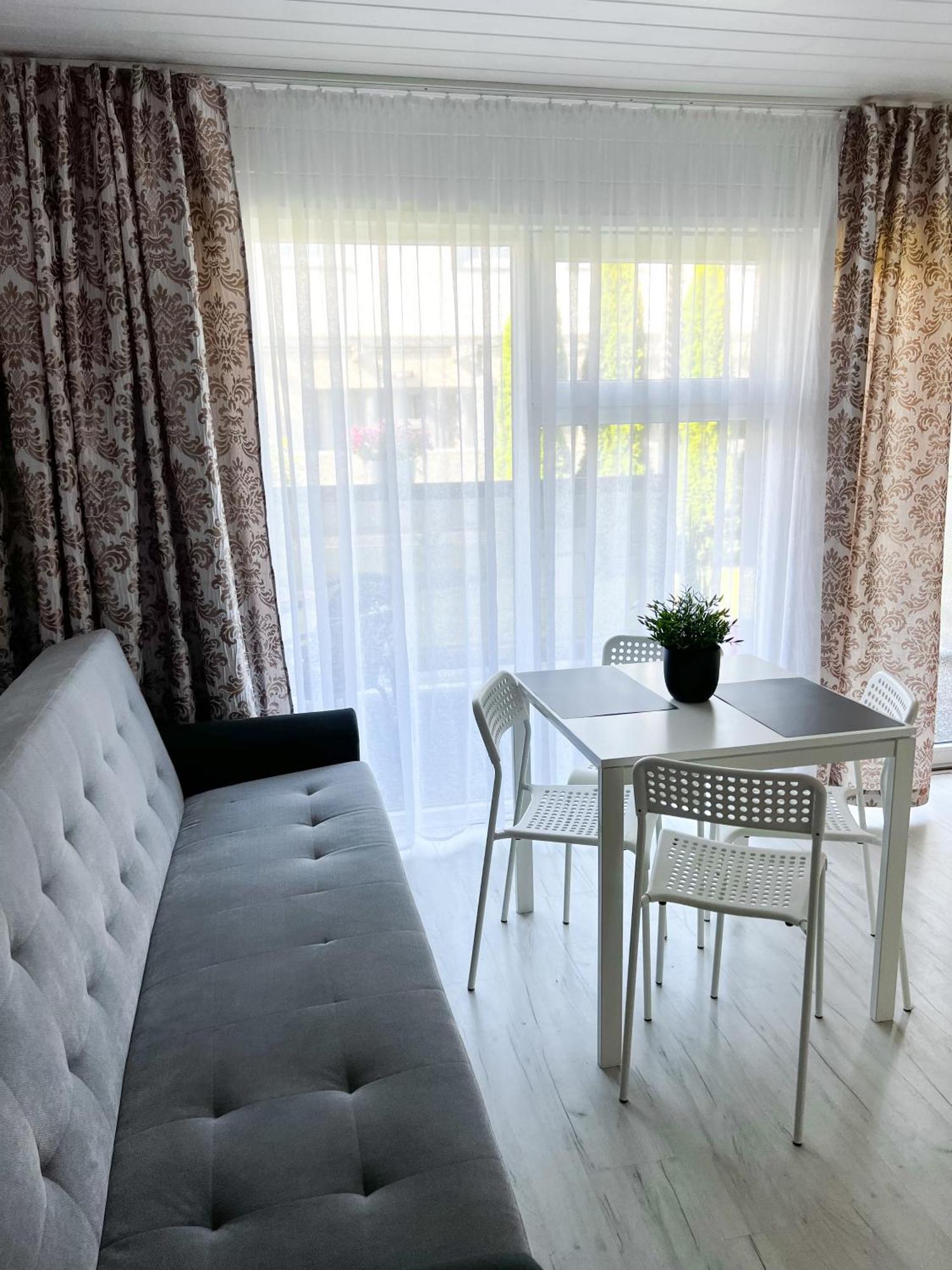 Aurora Ustka-Przewloka公寓式酒店 外观 照片